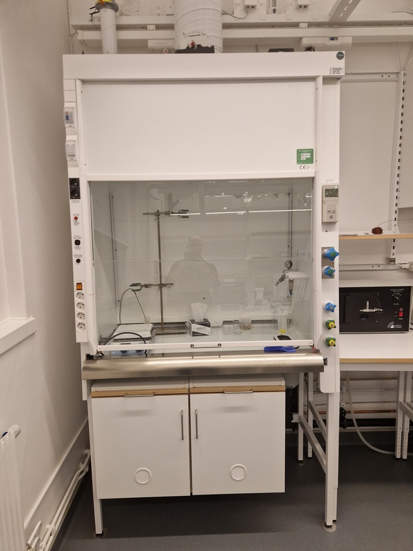 Picture of 2MILab_Fumehood_504